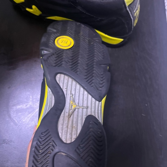 Air Jordan Retro 14 "Thunder" - Picture 6 of 9